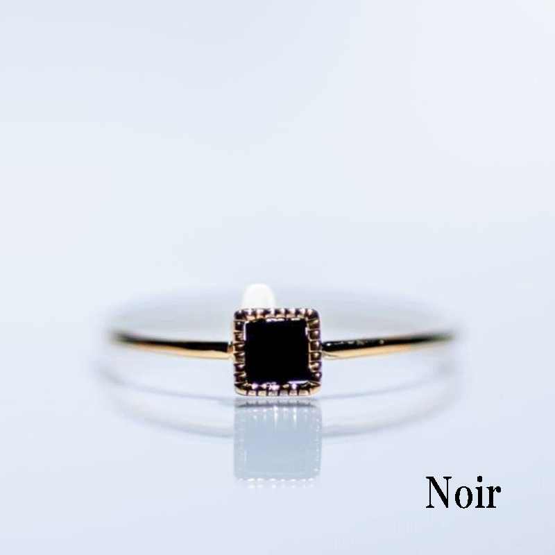 Noir onyx square ring