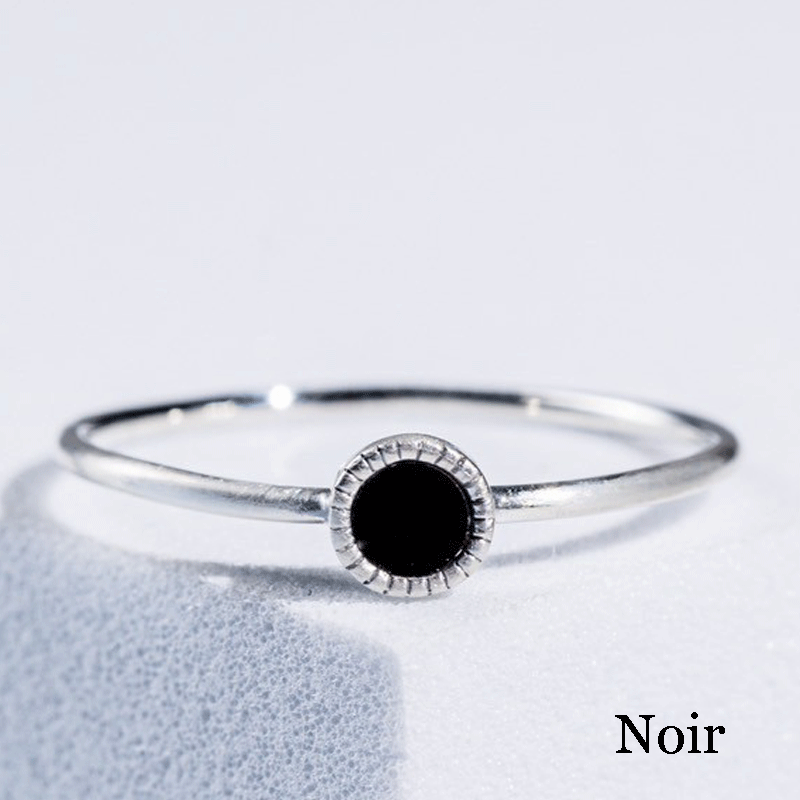 Noir onyx round silver ring (mat)