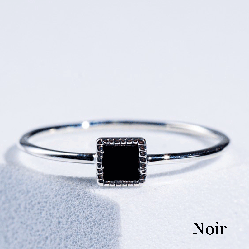 Noir onyx square silver ring
