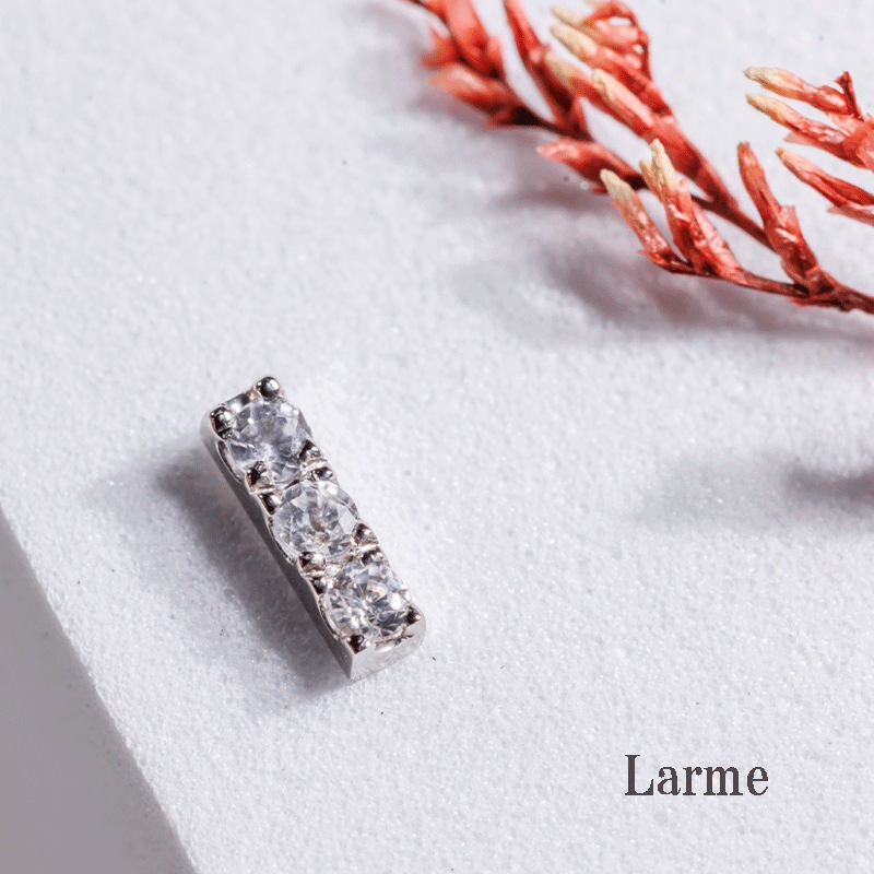 Larme-whitesapphire-03