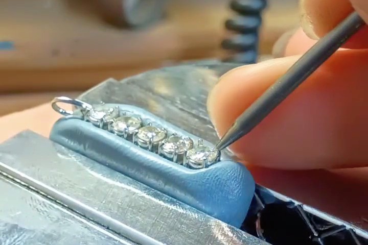 ジュエリー加工