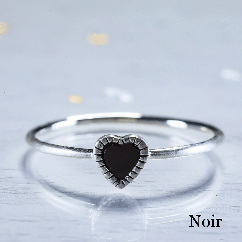 Noir onyx heart silver ring (mat)