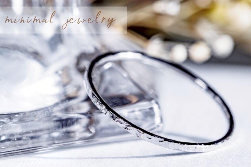 ミニマルジュエリー選びのポイントとコツ
