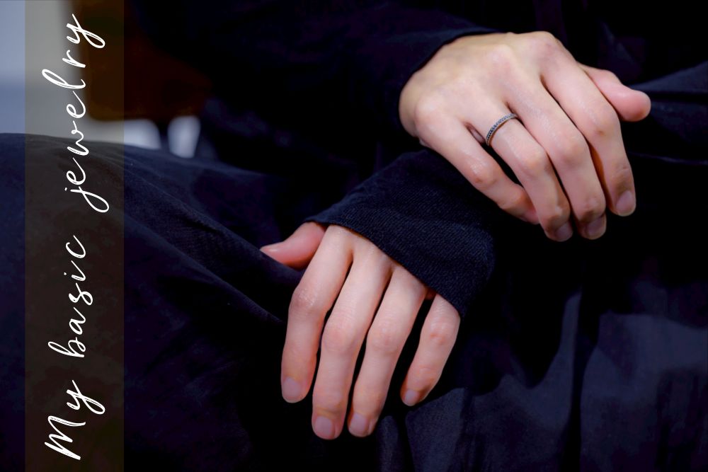 ベーシックリングとは？シンプルさの美学を楽しむ