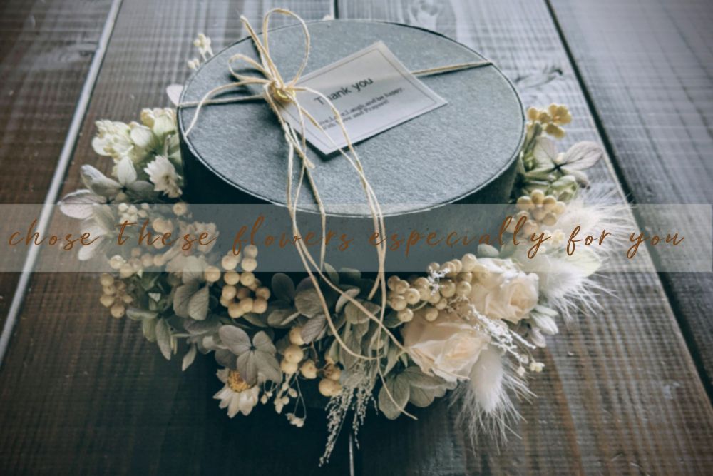 想いを込めた花贈り：プリザーブドフラワーとドライフラワーの違いとは？