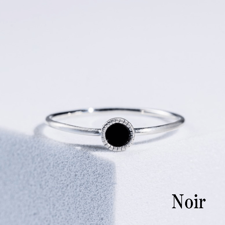 Noir onyx round silver ring (mat)