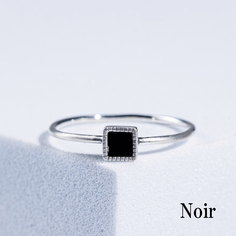Noir onyx square silver ring（mat)